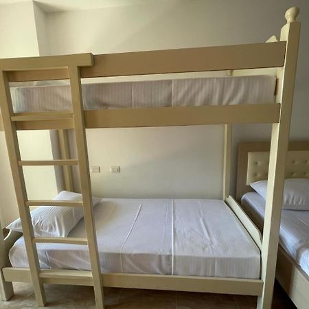 Low Cost Banesa Kosovare Shëngjin 外观 照片