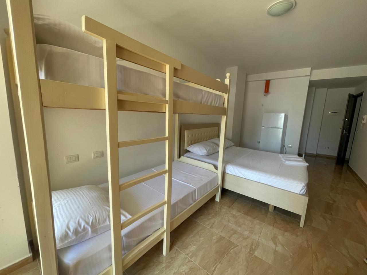 Low Cost Banesa Kosovare Shëngjin 外观 照片